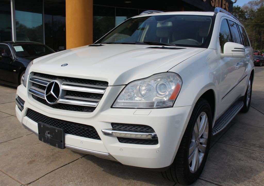 2012 Mercedes-Benz GL-Class Image 2