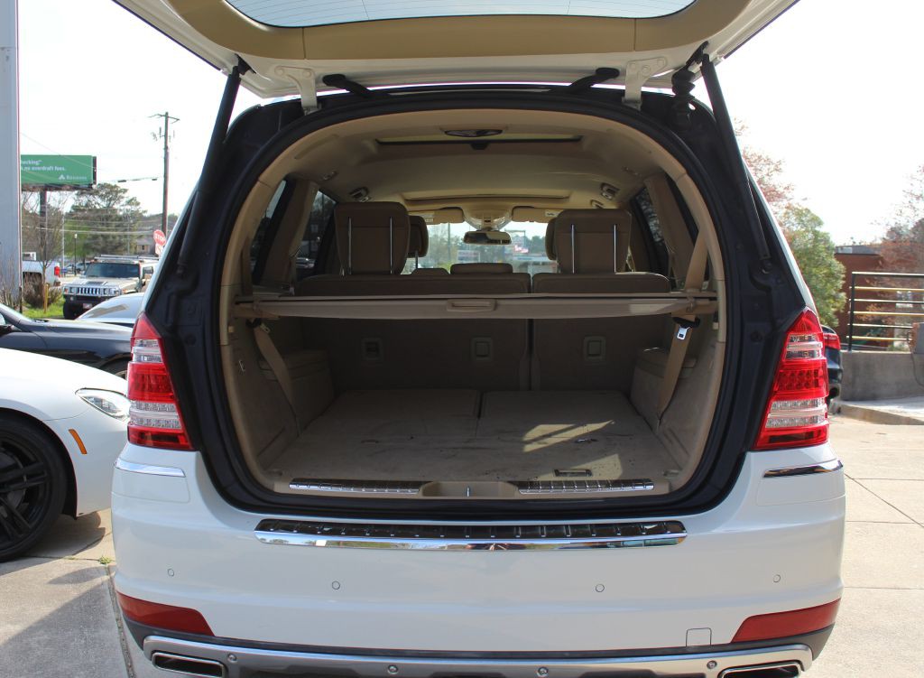 2012 Mercedes-Benz GL-Class Image 10