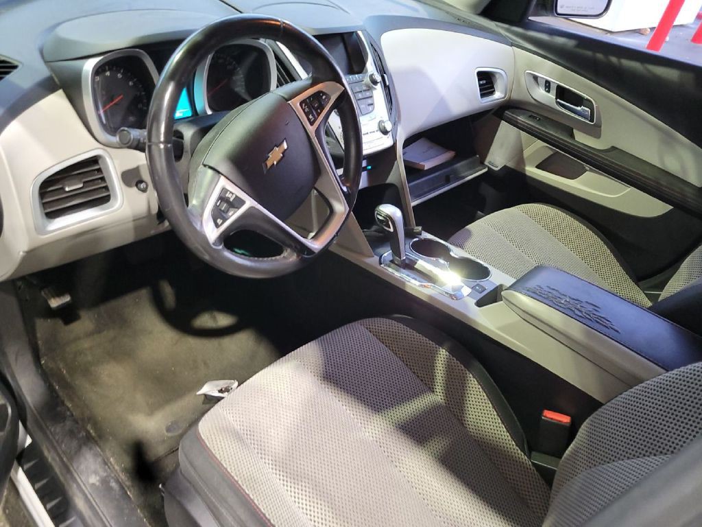 2012 Chevrolet Equinox Image 6