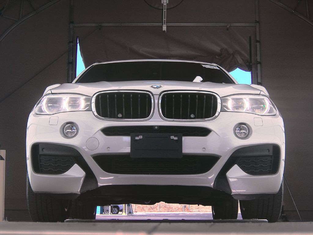 2015 BMW X6 Image 7