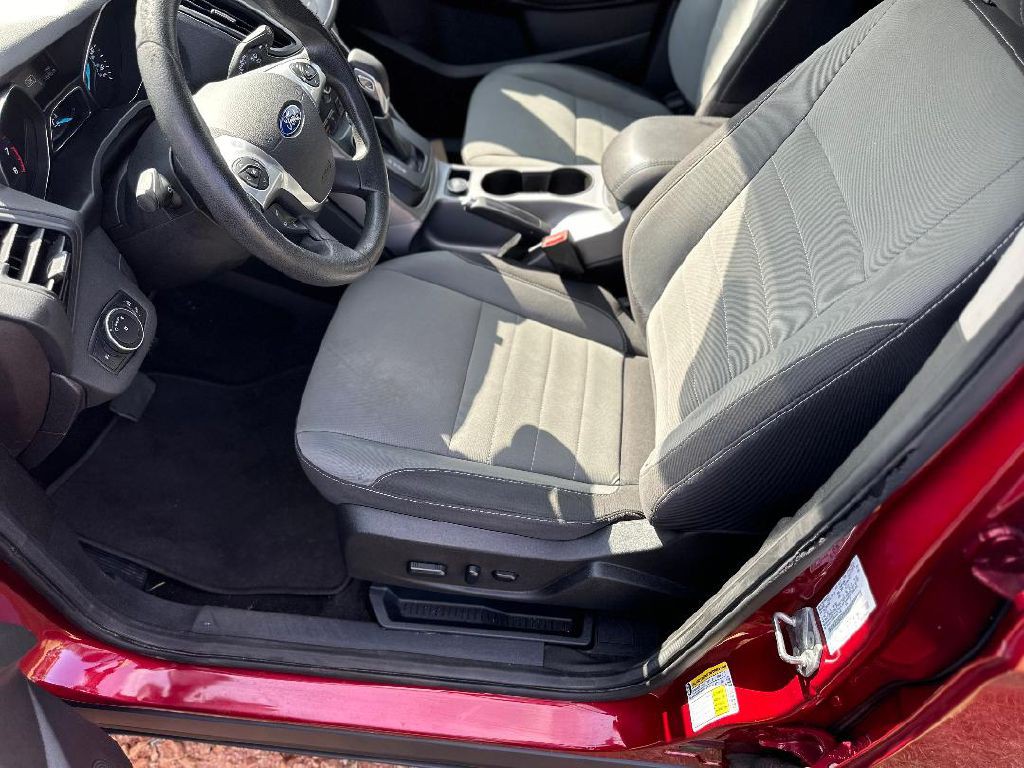 2016 Ford Escape Image 20