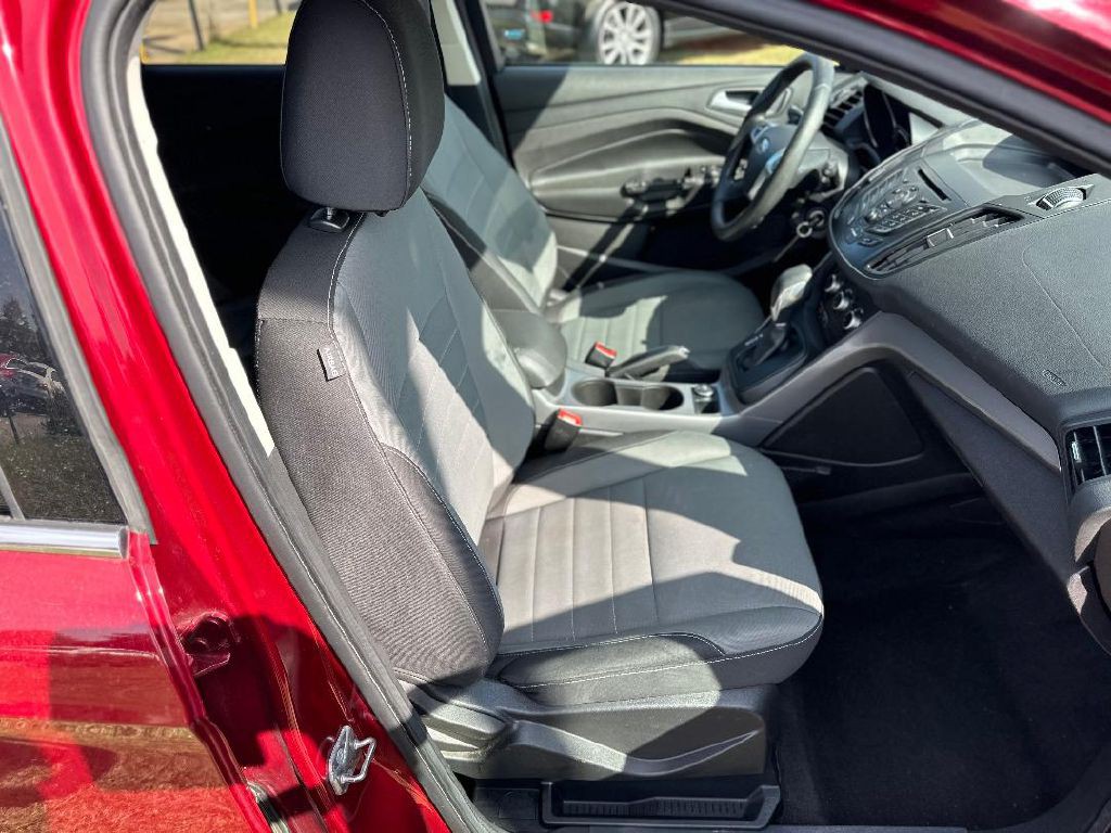 2016 Ford Escape Image 21