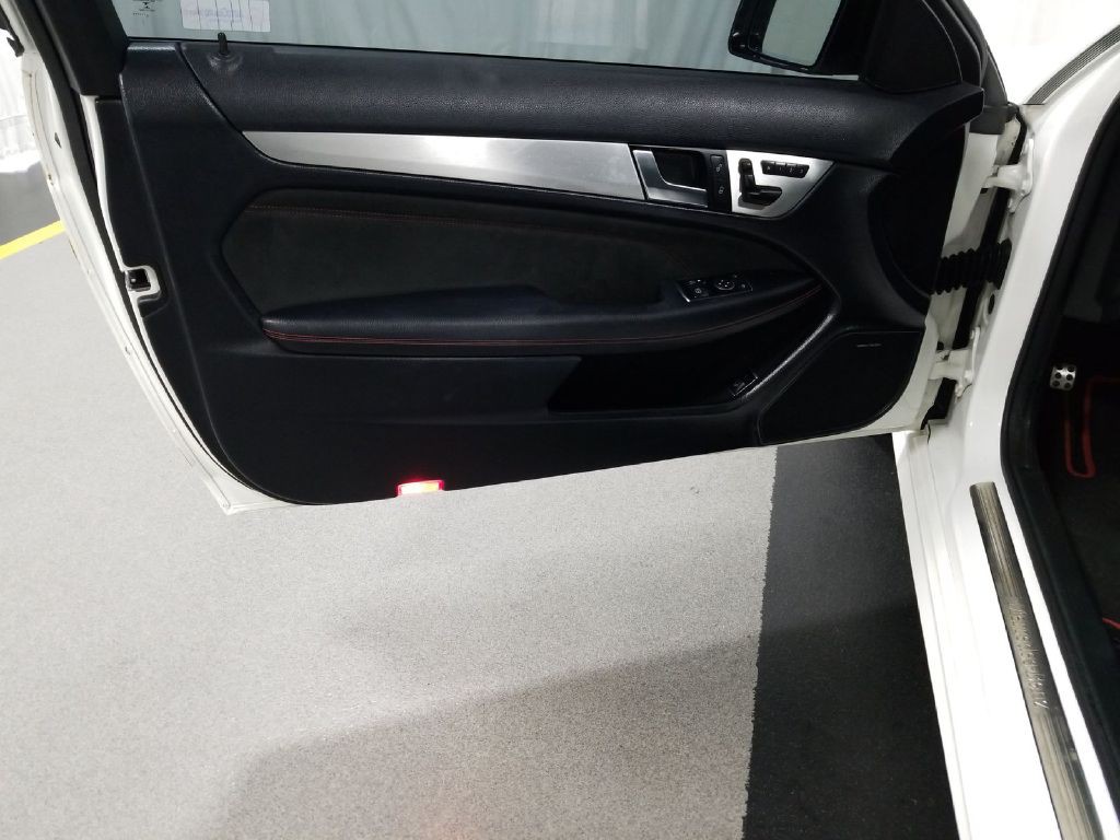 2015 Mercedes-Benz CLA-Class Image 12