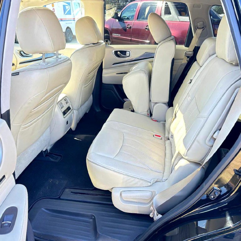 2017 INFINITI QX60 Image 12