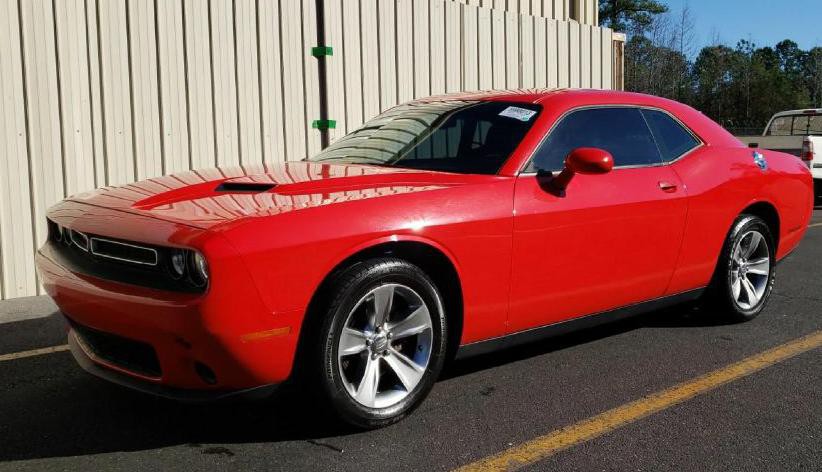 2016 Dodge Challenger Image 4