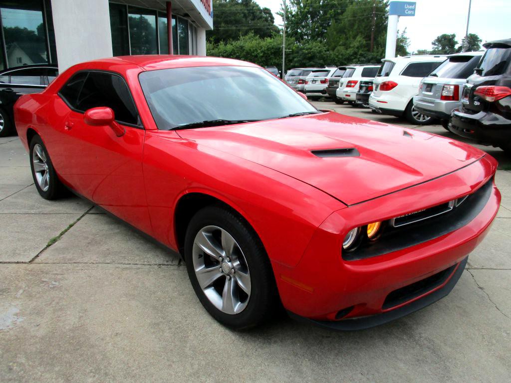 2016 Dodge Challenger Image 6