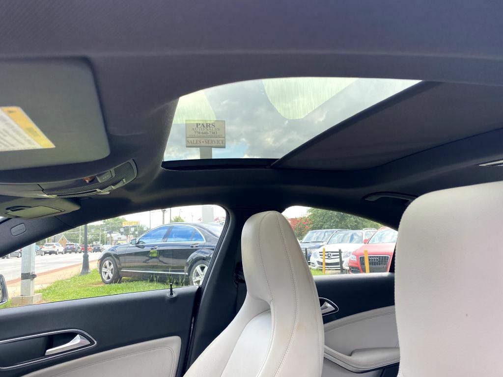 2015 Mercedes-Benz CLA-Class Image 17