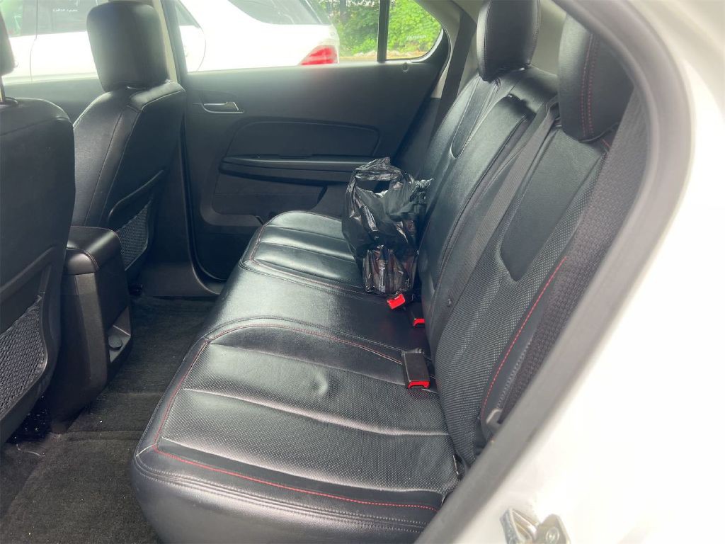 2015 Chevrolet Equinox Image 16