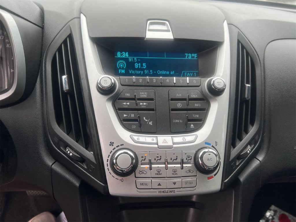 2015 Chevrolet Equinox Image 23