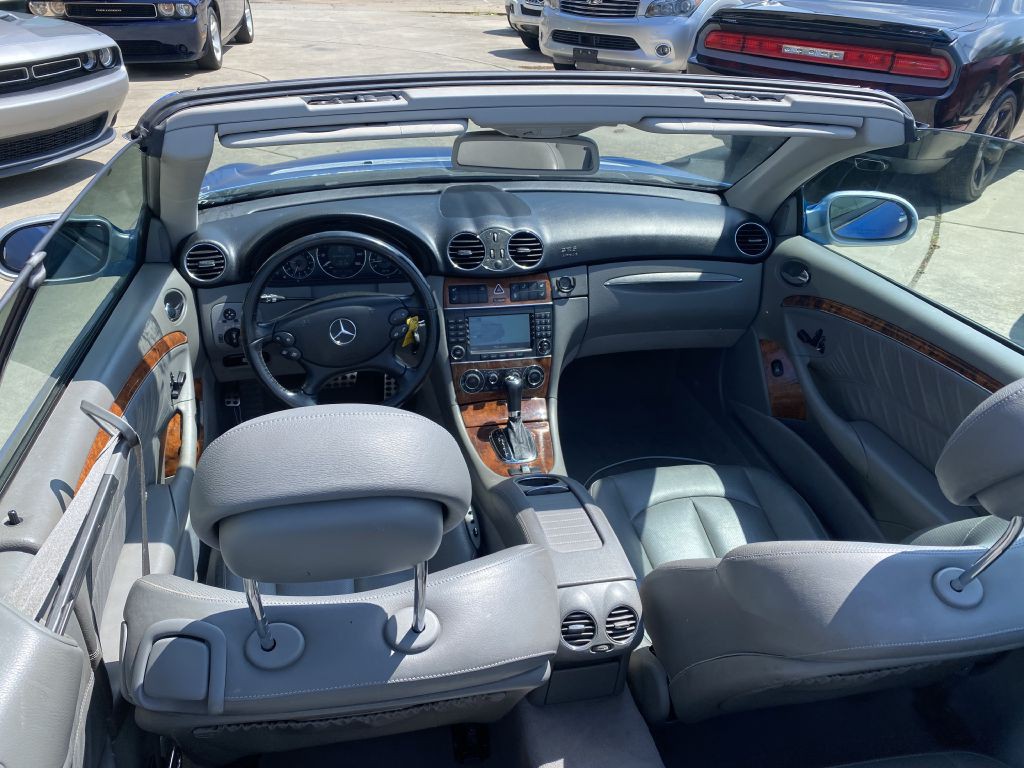 2006 Mercedes-Benz CLK-Class Image 21