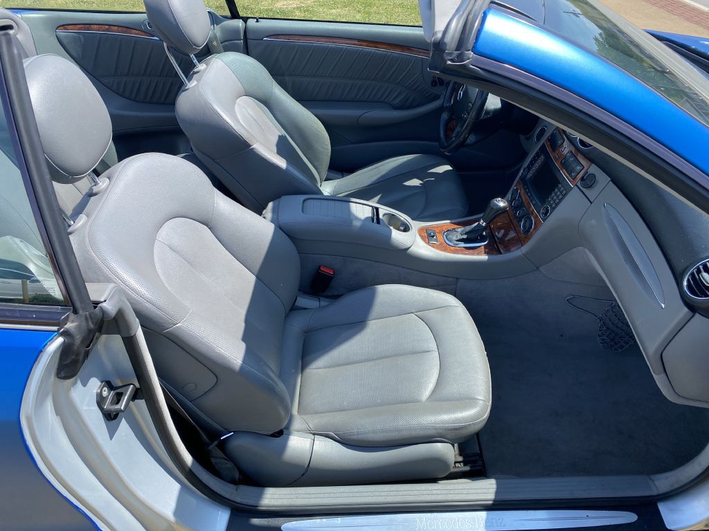 2006 Mercedes-Benz CLK-Class Image 23