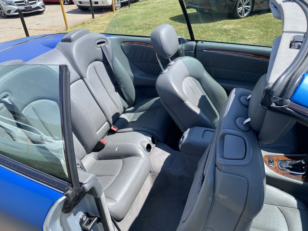 2006 Mercedes-Benz CLK-Class Image 24