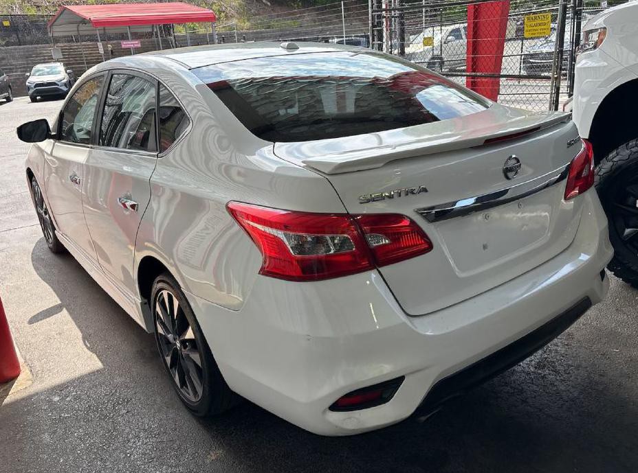 2017 Nissan Sentra Image 2