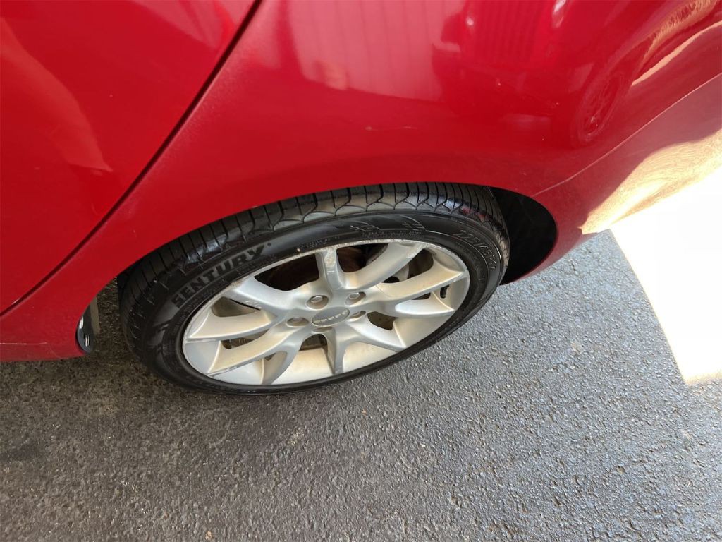 2013 Dodge Dart Image 9