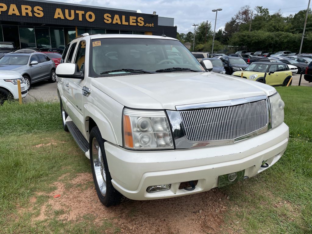 2003 Cadillac Escalade Image 3