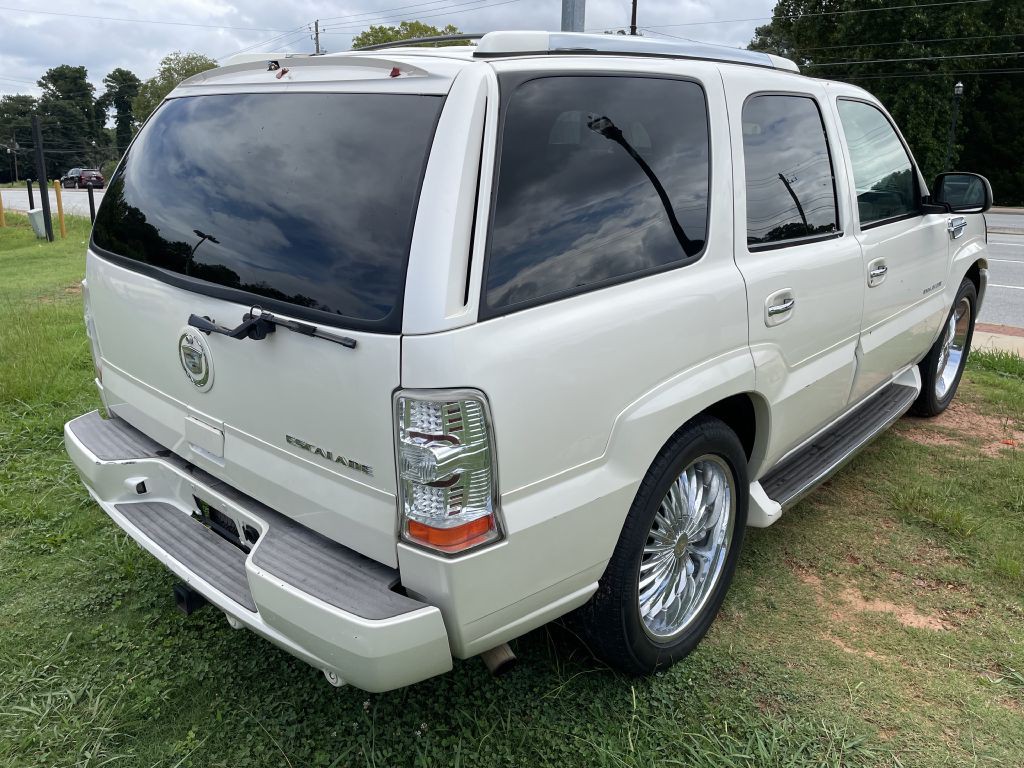 2003 Cadillac Escalade Image 5