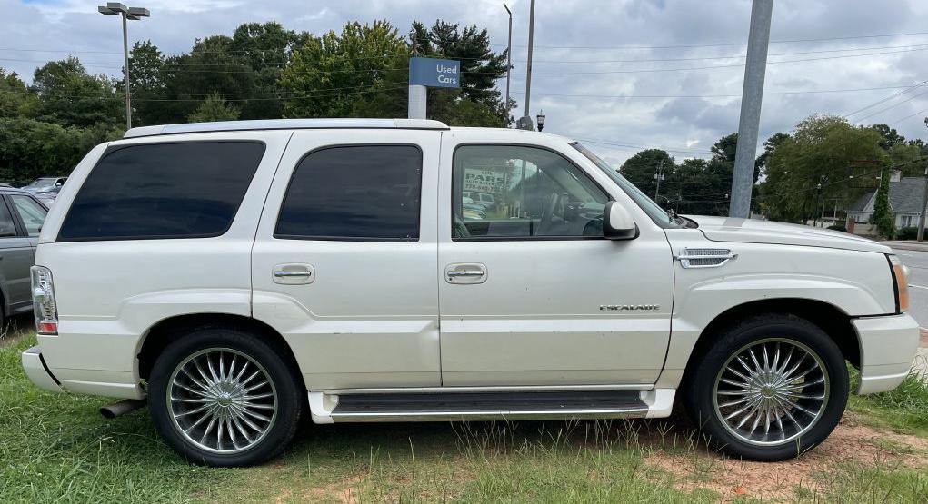 2003 Cadillac Escalade Image 6
