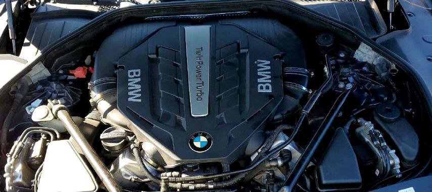 2013 BMW 7 Series Image 12