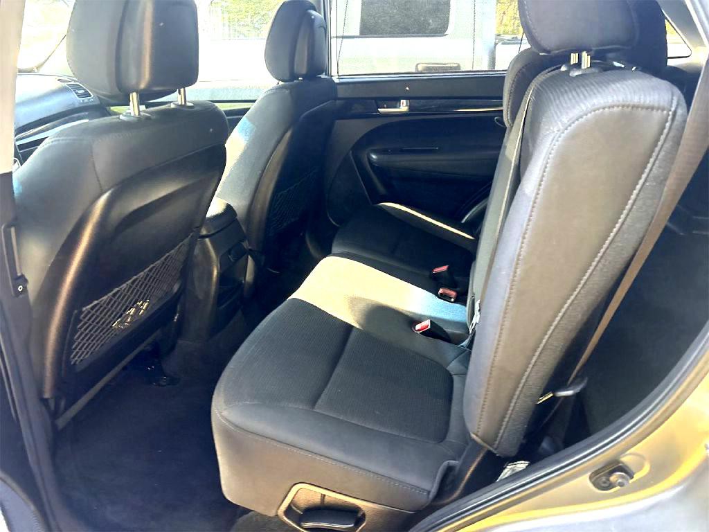 2014 Kia Sorento Image 7