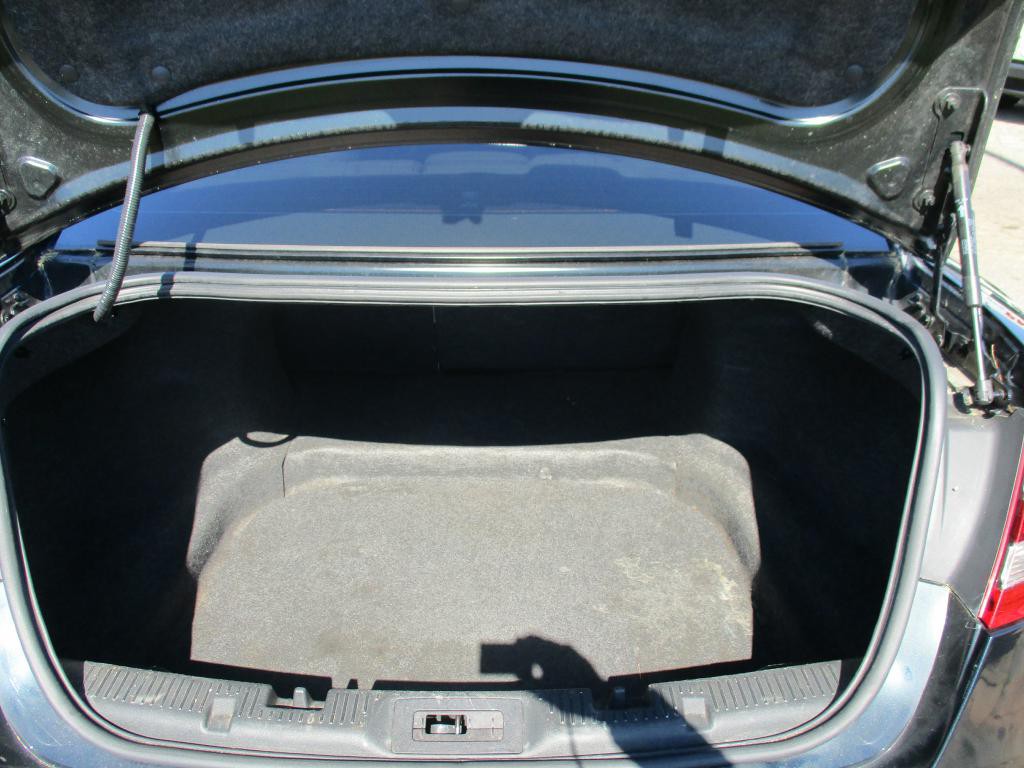 2014 Ford Taurus Image 15