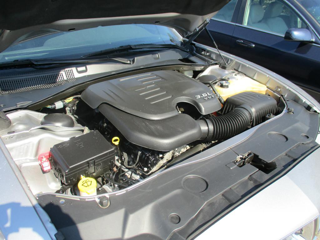 2014 Ford Taurus Image 16