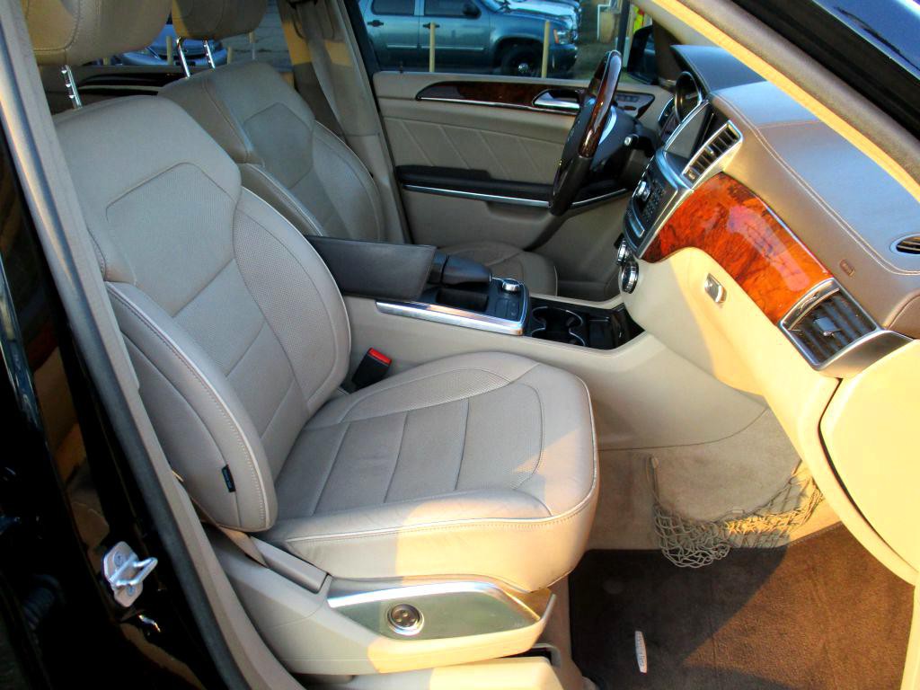 2013 Mercedes-Benz GL-Class Image 9