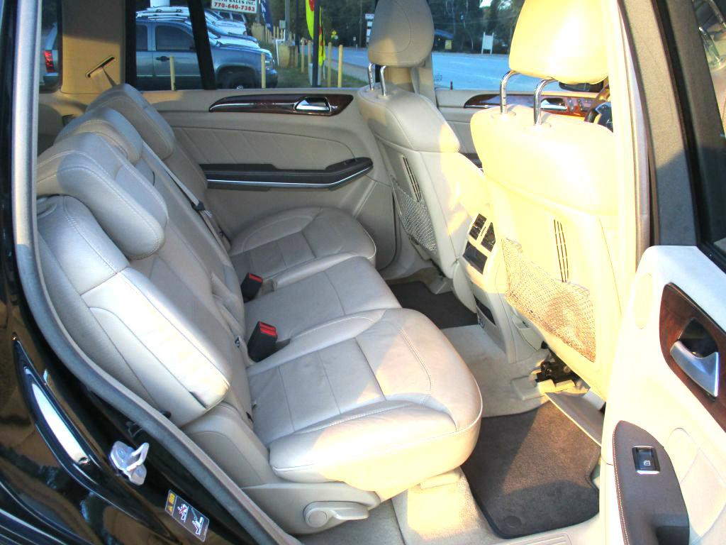 2013 Mercedes-Benz GL-Class Image 11