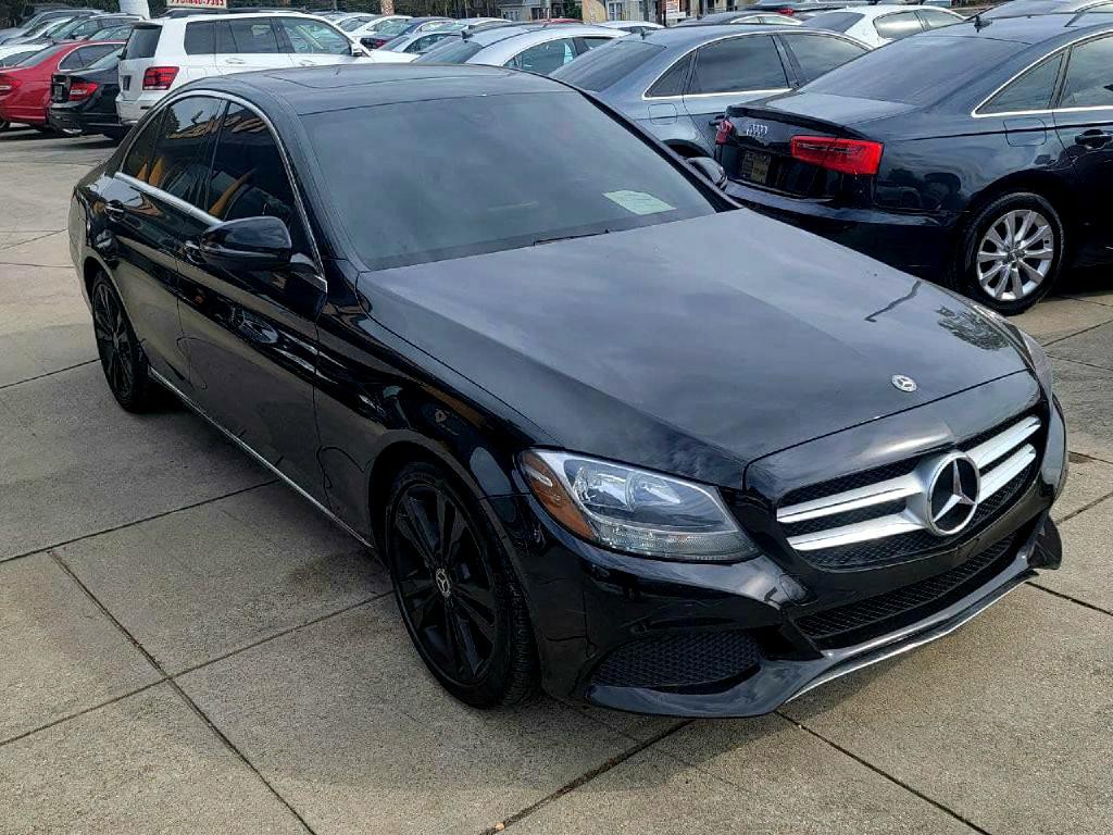 2018 Mercedes-Benz C-Class Image 4