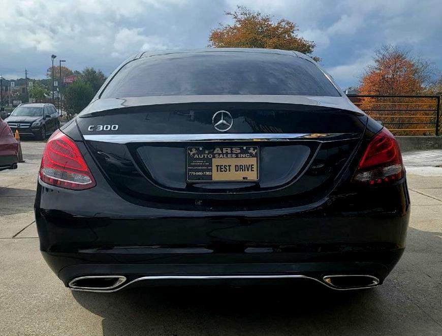 2018 Mercedes-Benz C-Class Image 6