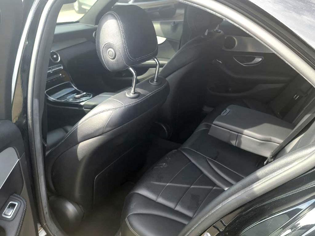 2018 Mercedes-Benz C-Class Image 11