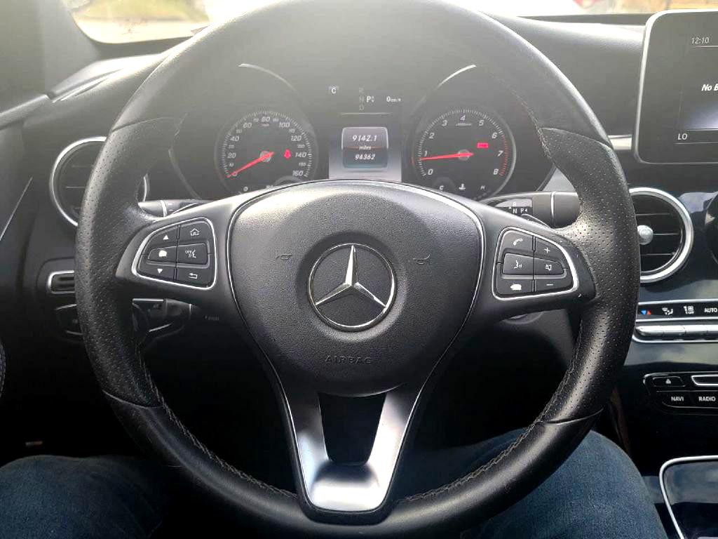2018 Mercedes-Benz C-Class Image 22