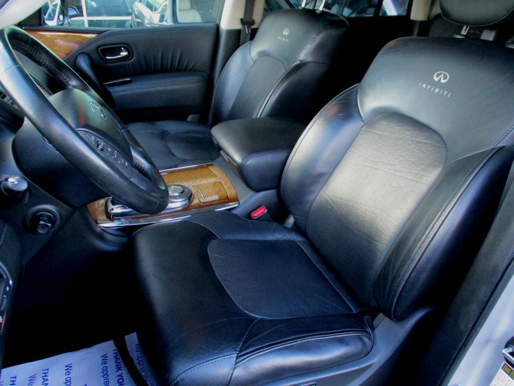 2011 INFINITI QX56 Image 13