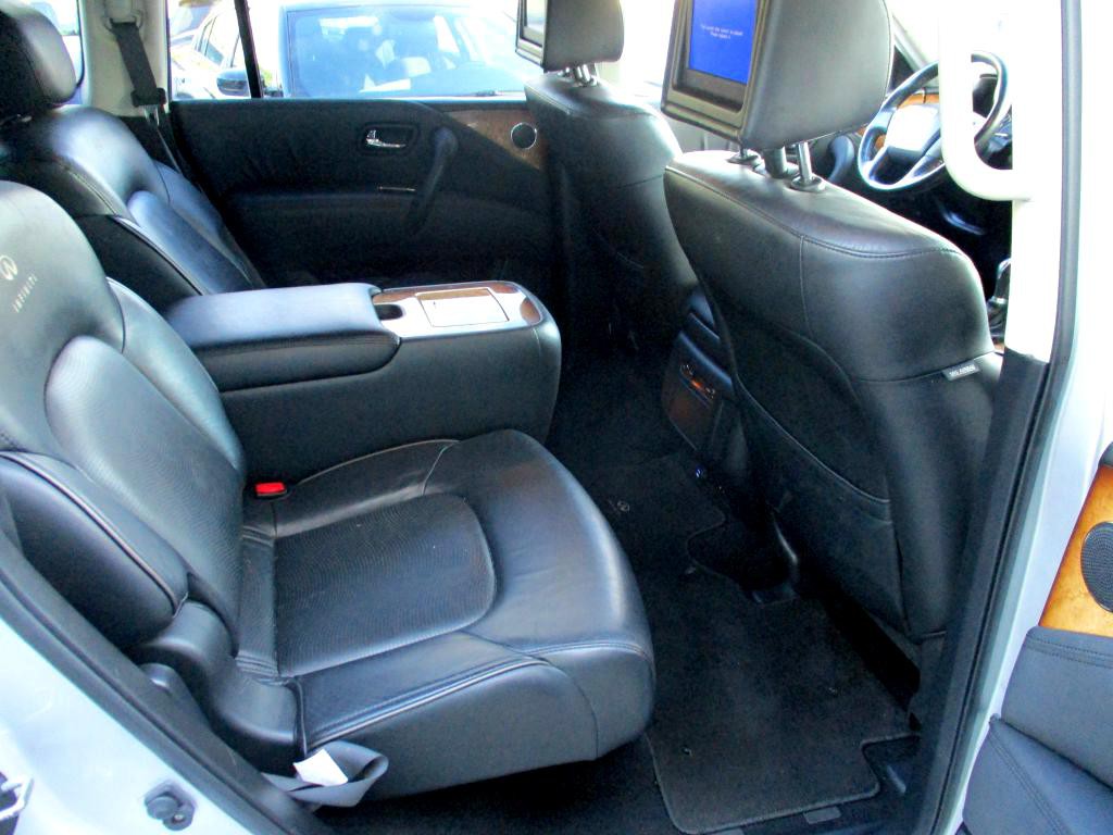 2011 INFINITI QX56 Image 16