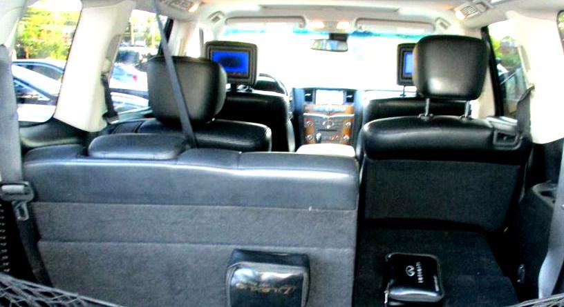 2011 INFINITI QX56 Image 21