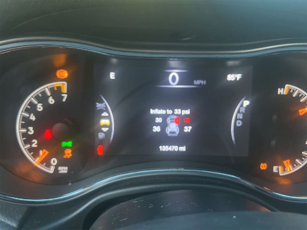 2019 Jeep Grand Cherokee Image 12