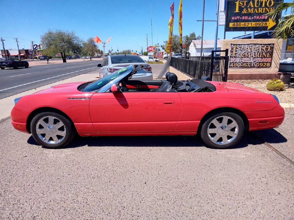 2002 Ford Thunderbird Image 3