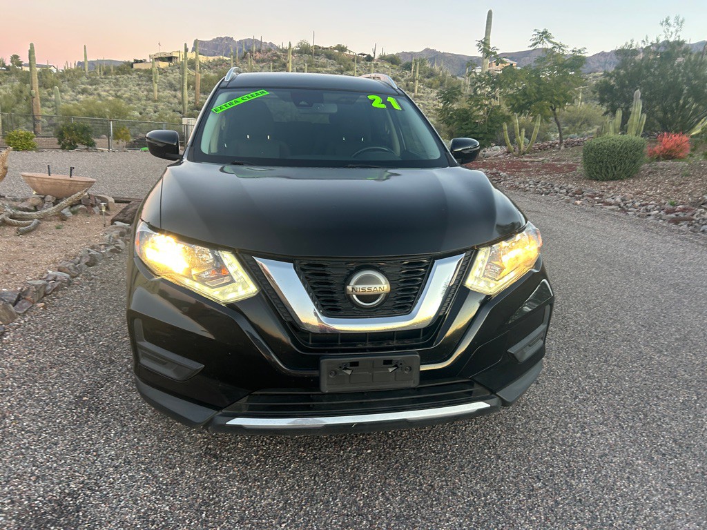 2020 Nissan Rogue Image 3