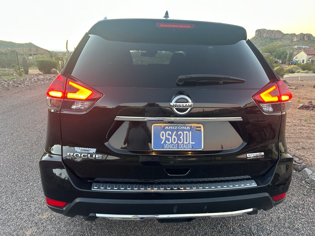 2020 Nissan Rogue Image 9