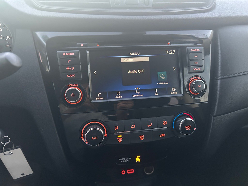 2020 Nissan Rogue Image 19