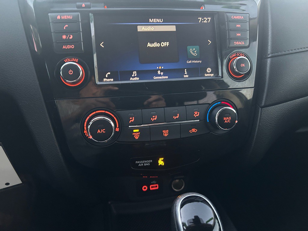 2020 Nissan Rogue Image 20