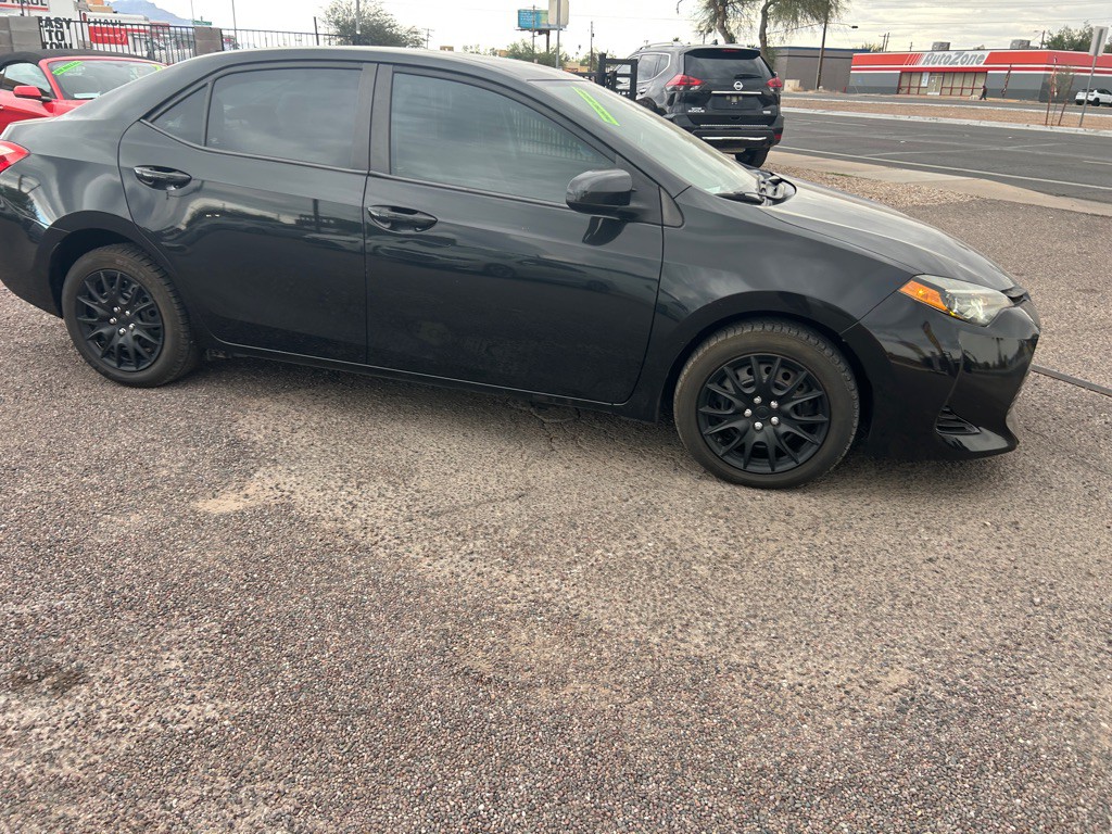 2019 Toyota Corolla Image 6