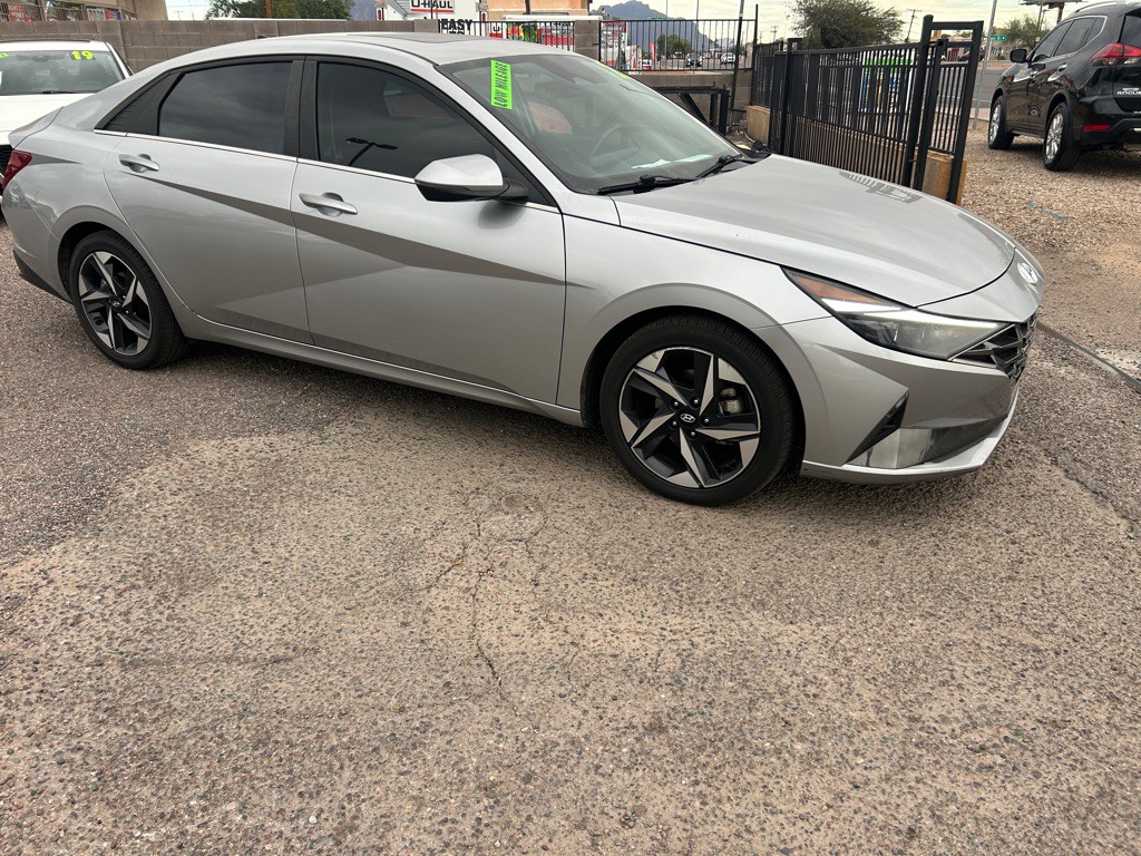 2021 Hyundai Elantra Image 5