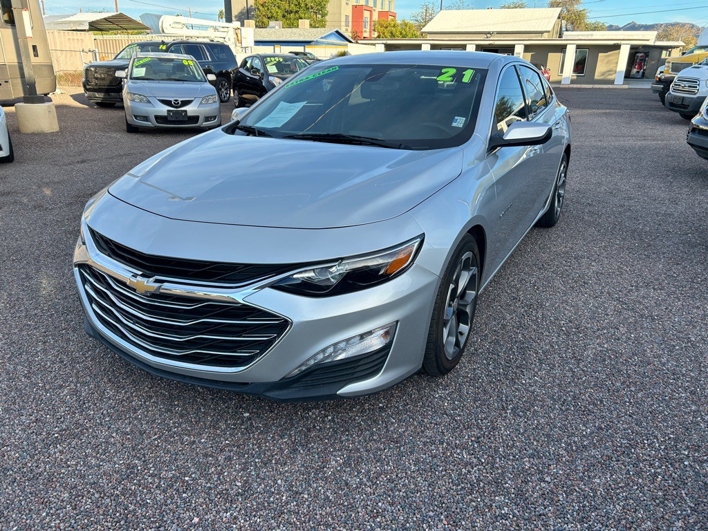2021 Chevrolet Malibu Image 4
