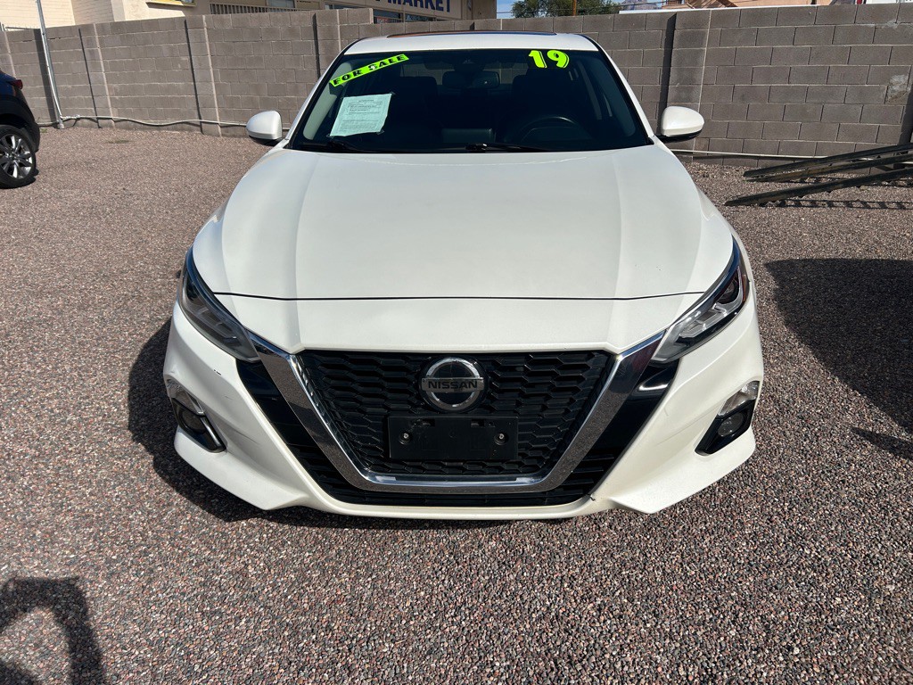 2019 Nissan Altima Image 1