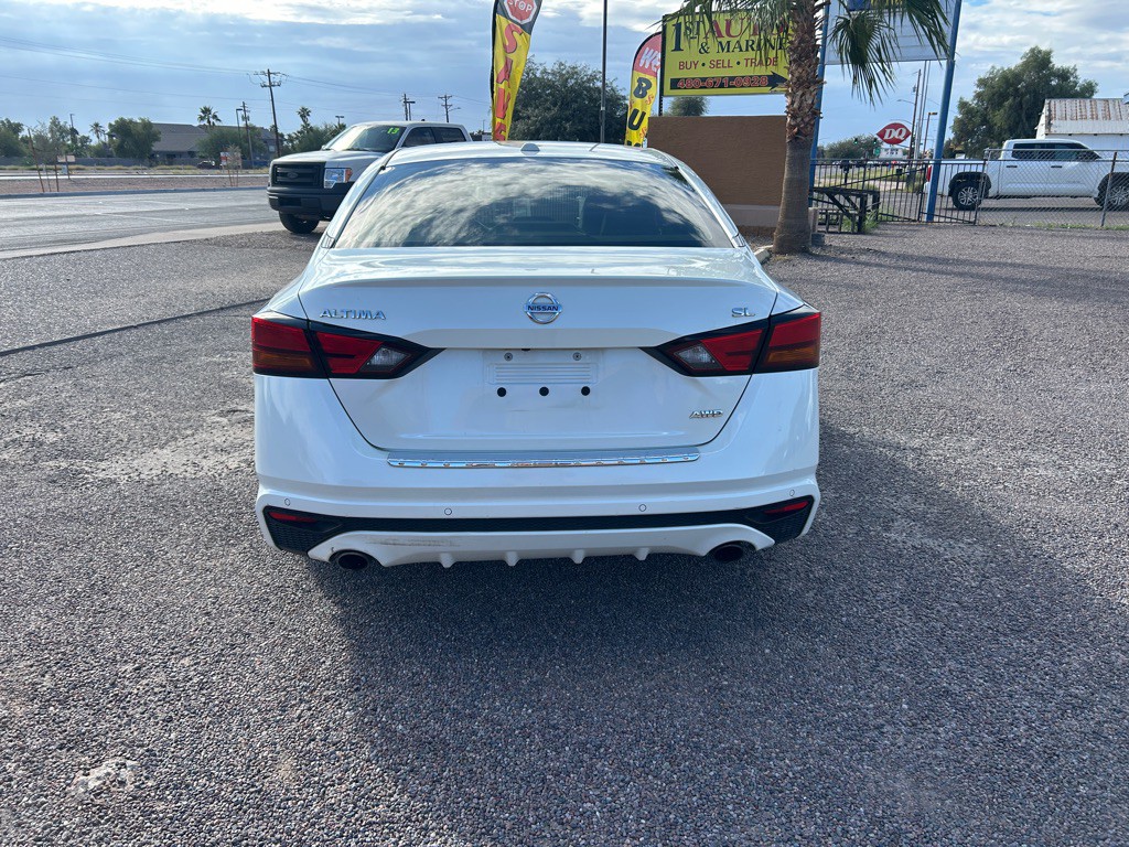 2019 Nissan Altima Image 13