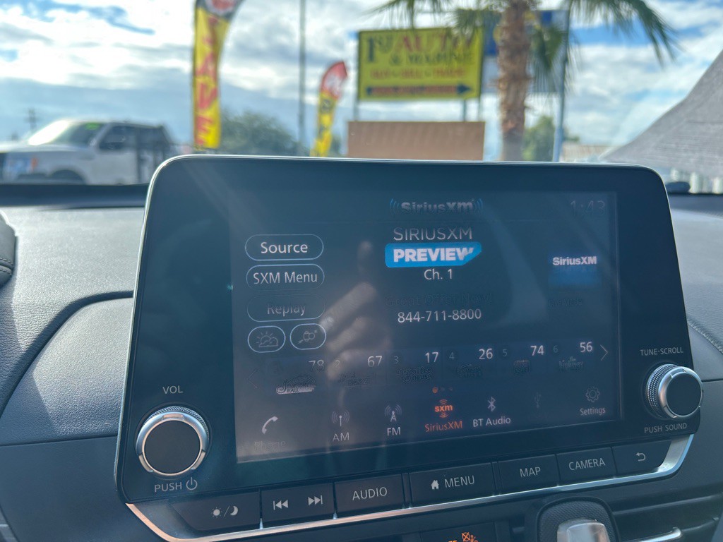 2019 Nissan Altima Image 16