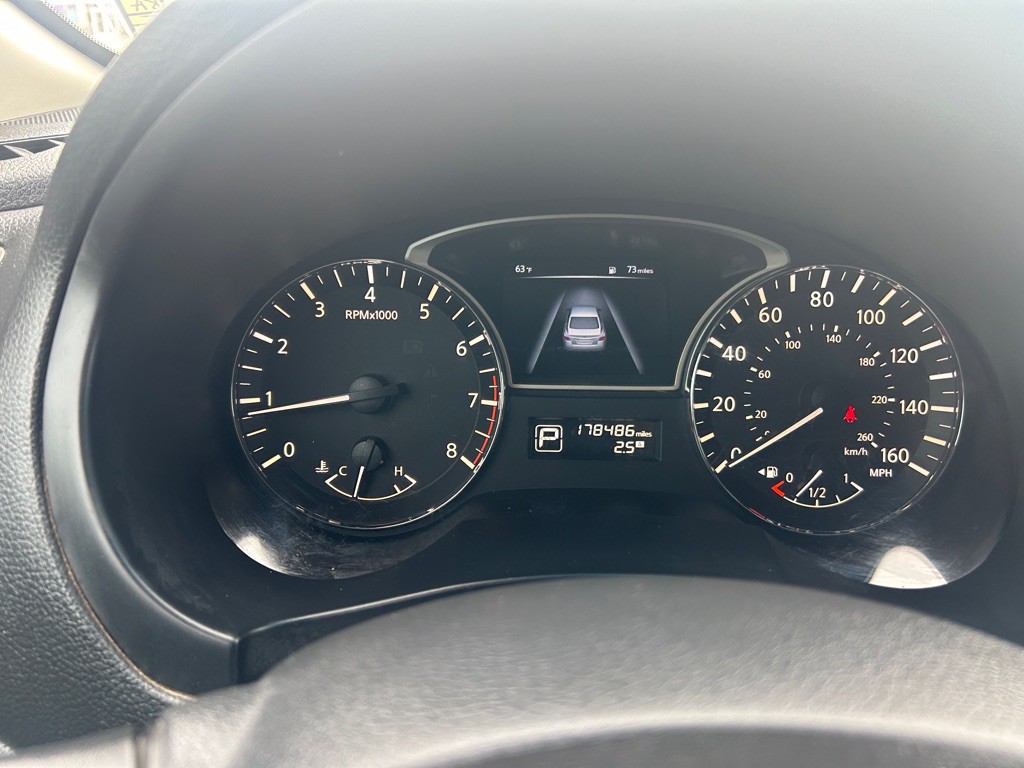 2015 Nissan Altima Image 10