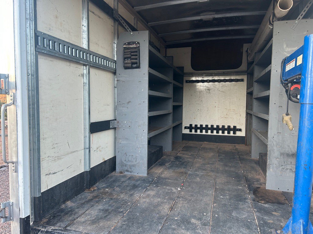 2019 Chevrolet Express Image 11