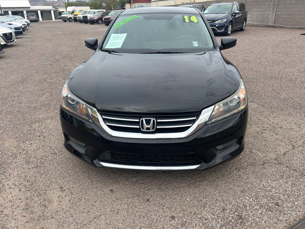 2014 Honda Accord Image 1