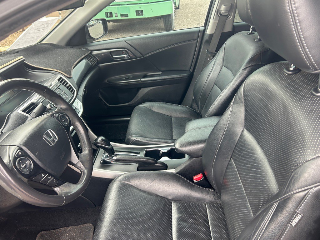 2014 Honda Accord Image 27